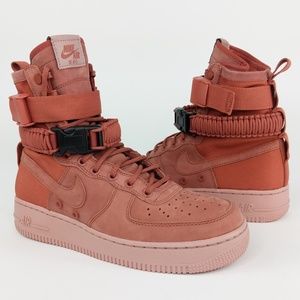 NEW Nike W SF AF1 Air Force 1 Womens Dusty Peach
